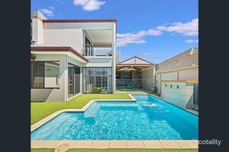 Property photo of 21 Warrender Heights Secret Harbour WA 6173