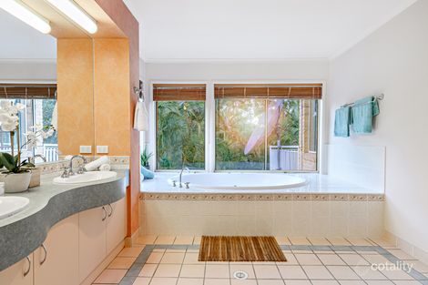 22 Snow Wood Dr, Eatons Hill, QLD 4037