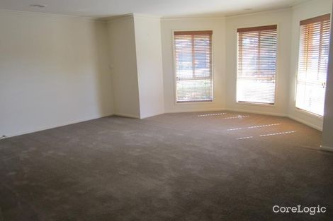 Property photo of 19 Candlewood Drive Strathfieldsaye VIC 3551