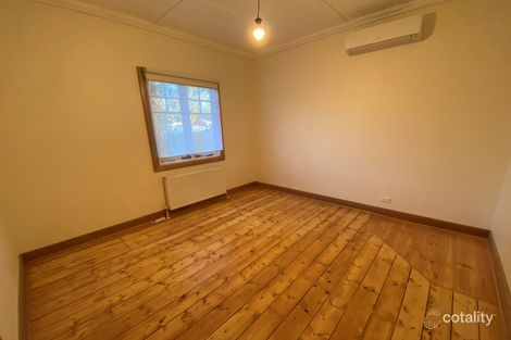 Property photo of 28 Naroon Road Alphington VIC 3078