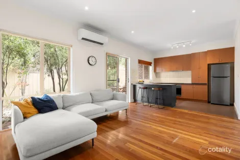 Property photo of 2/1 Inga Street Oakleigh East VIC 3166