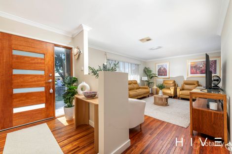 Property photo of 78 Dixon Drive Holder ACT 2611