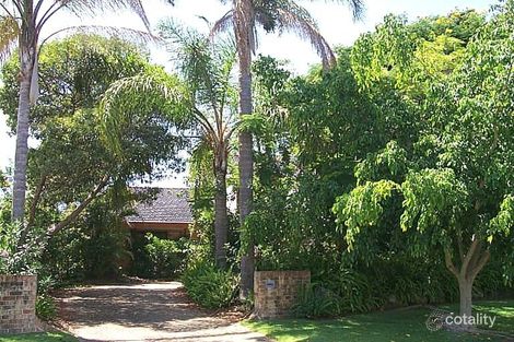 70 Sailaway St, Mermaid Waters, QLD 4218