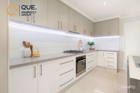 Property photo of 22 Craig Circuit Leneva VIC 3691