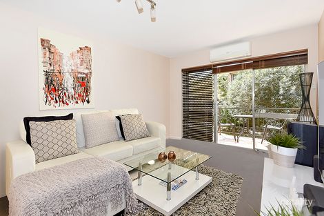Property photo of 2/51 Gustavson Street Annerley QLD 4103