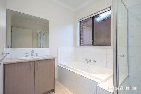 Property photo of 5/8 Pads Way Sunbury VIC 3429