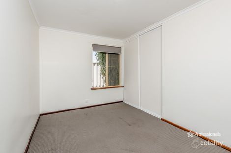 Property photo of 37 Kultown Drive Waggrakine WA 6530
