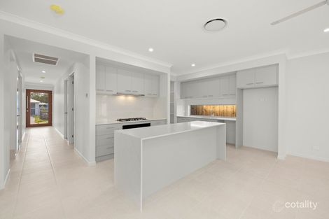 Property photo of 13 Alpine Street Chambers Flat QLD 4133