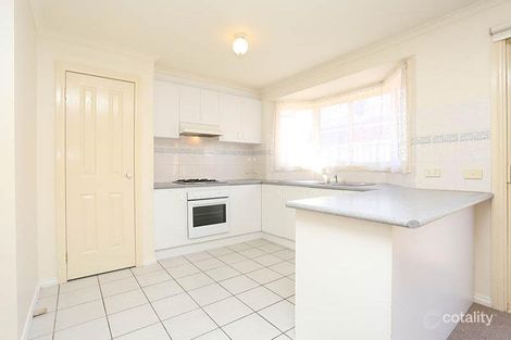 Property photo of 4 Rosewood Place Craigieburn VIC 3064