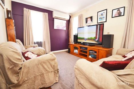 Property photo of 3 Clematis Avenue Wendouree VIC 3355