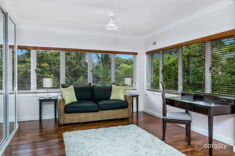 Property photo of 9 Veivers Road Palm Cove QLD 4879