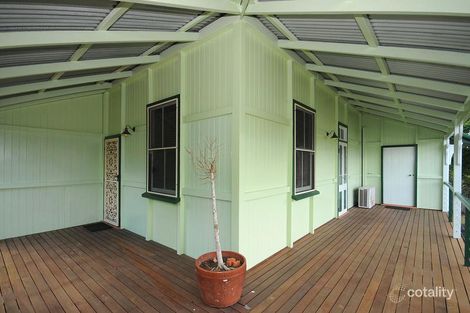 Property photo of 52 Pulgul Street Urangan QLD 4655
