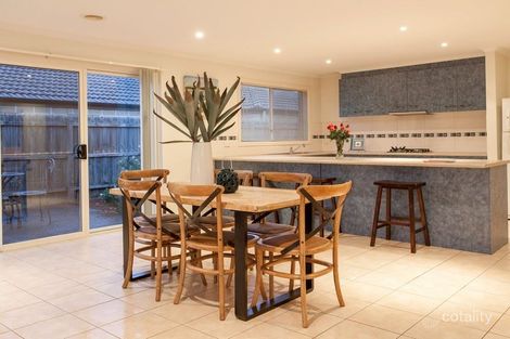 Property photo of 12 Londres Way Tyabb VIC 3913