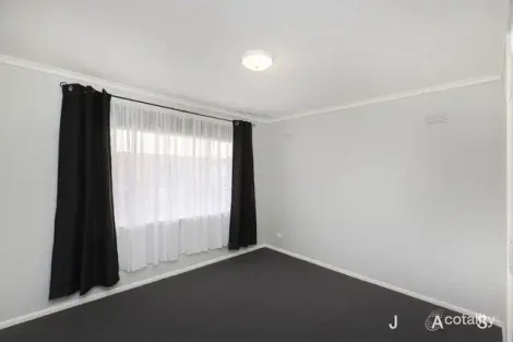 4/16 Sydenham St, Seddon, VIC 3011