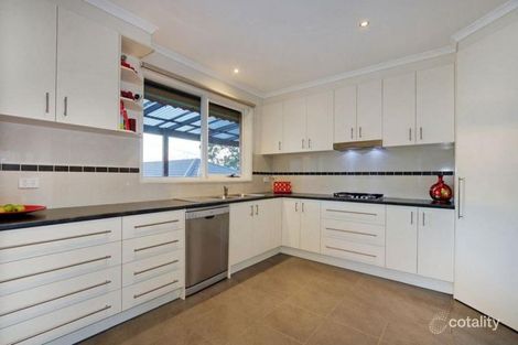 Property photo of 21 Numeralla Street Mooroolbark VIC 3138