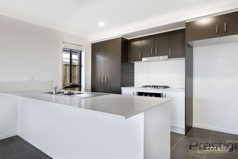 Property photo of 34 Cloudburst Avenue Wyndham Vale VIC 3024