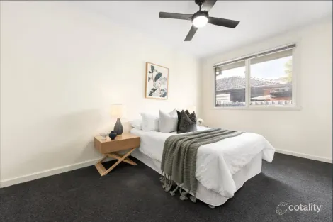 Property photo of 2/10 Rugby Road Hughesdale VIC 3166