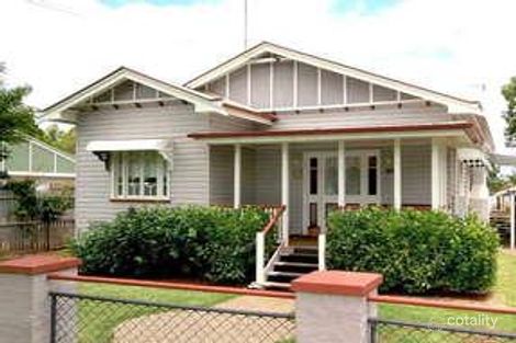 13 Lydwin Cres, East Toowoomba, QLD 4350