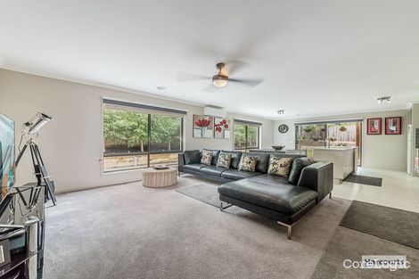 Property photo of 19 Empire Avenue Drouin VIC 3818
