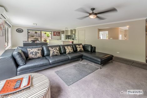 Property photo of 19 Empire Avenue Drouin VIC 3818