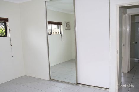 Property photo of 2 Ormsby Close Whitfield QLD 4870