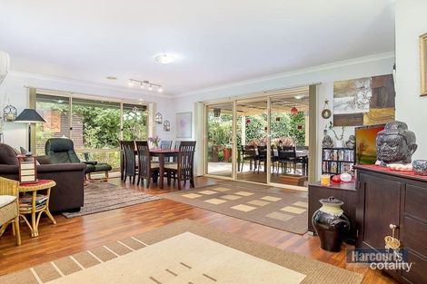 Property photo of 16 Grandview Close Drouin VIC 3818