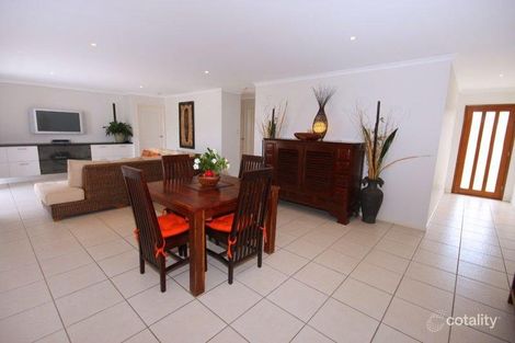 Property photo of 33 Chelsea Crescent Minyama QLD 4575