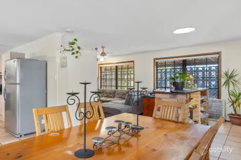 Property photo of 20 Vermont Crescent Mount Warren Park QLD 4207