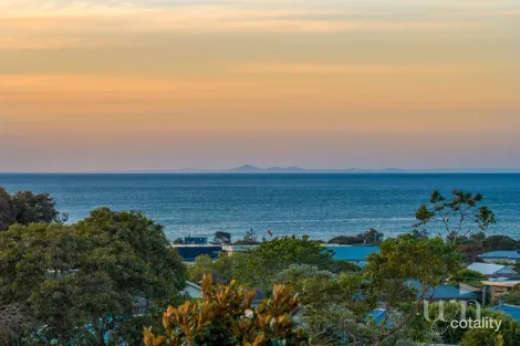 Property photo of 2 Moore Street Mount Martha VIC 3934