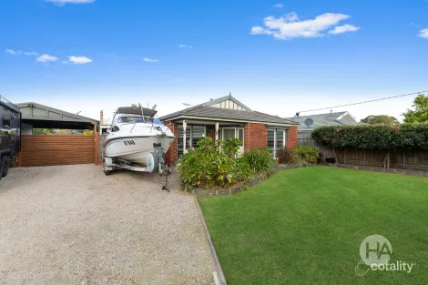 Property photo of 17 Sudholz Street Bittern VIC 3918