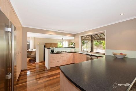 Property photo of 18 Ironbark Place Bellbowrie QLD 4070