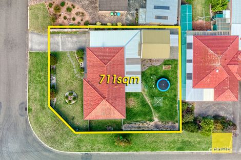 Property photo of 74 Sierra Crescent Orana WA 6330