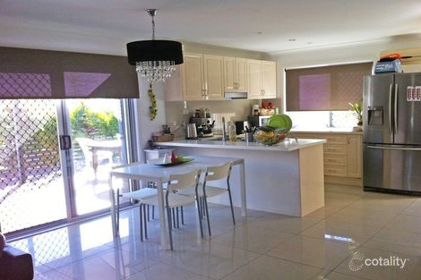 Property photo of 1/17-21 Lady Bowen Parade Rothwell QLD 4022
