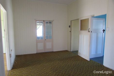 Property photo of 86 Graceville Avenue Graceville QLD 4075