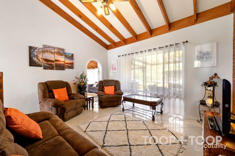 Property photo of 11 Parkeston Court Para Hills SA 5096