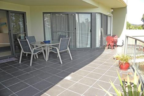 Property photo of 1/5 Crag Road Batehaven NSW 2536