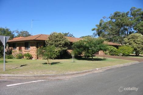 2/2 Perrumba St, Hawks Nest, NSW 2324