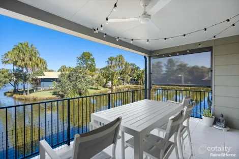 Property photo of 4/3-15 Shell Street Urangan QLD 4655