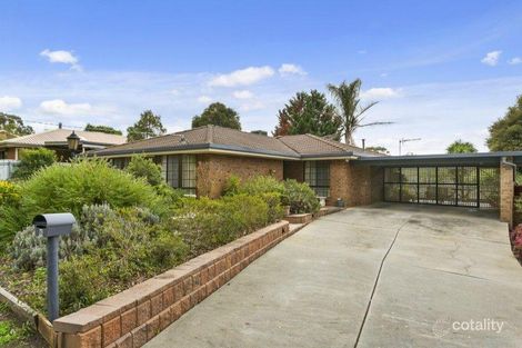 Property photo of 6 Yarunga Drive Kangaroo Flat VIC 3555