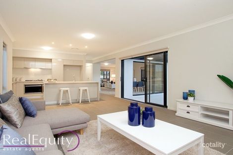 Property photo of 11 Greenview Drive Moorebank NSW 2170