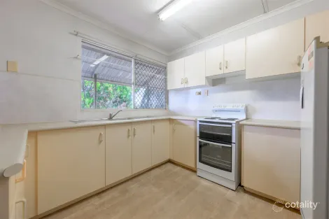 Property photo of 3 Cook Street West Gladstone QLD 4680