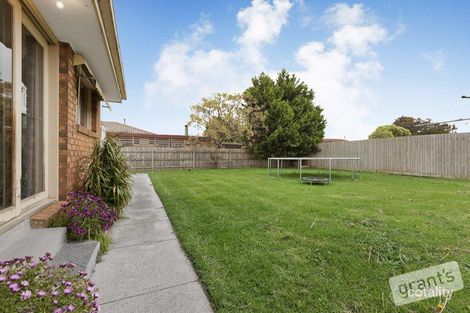 Property photo of 11 Carey Street Cranbourne North VIC 3977