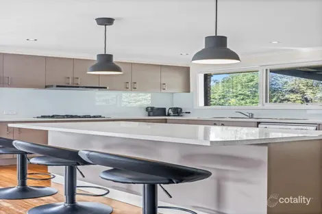 Property photo of 2 Nerida Road Ringwood VIC 3134