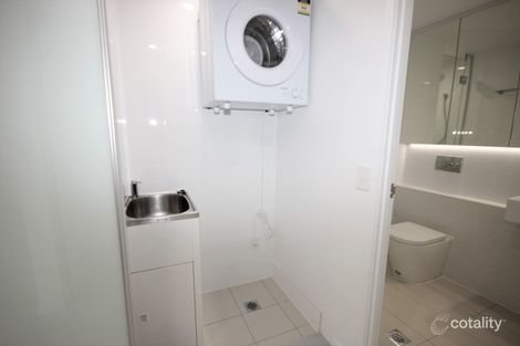 Property photo of 902/378 Marine Parade Labrador QLD 4215