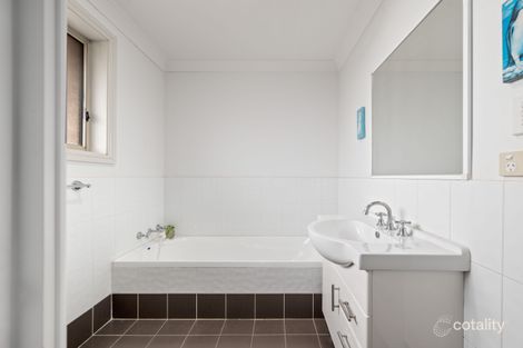 Property photo of 8/7 Thomas Rose Drive Rosemeadow NSW 2560