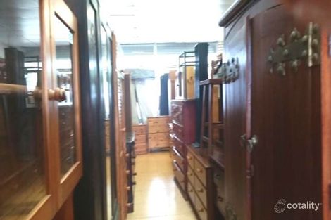 240 Jacaranda Ave, Kingston, QLD 4114