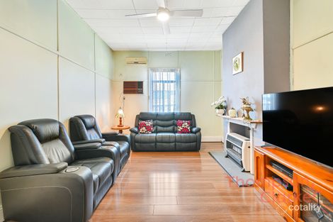 Property photo of 30 Aberglasslyn Road Rutherford NSW 2320