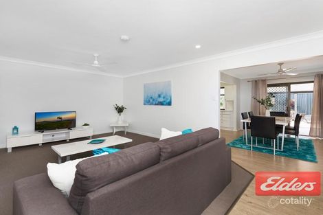 Property photo of 39 Clivia Crescent Daisy Hill QLD 4127