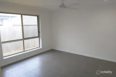 Property photo of 70 Ridgevale Boulevard Holmview QLD 4207