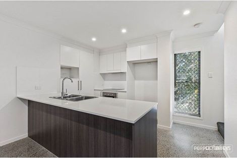 Property photo of 2/5 Coral Crescent Caloundra West QLD 4551